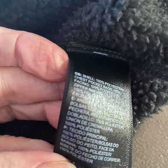 The North Face Men’s XL Black 1/2 Zip Fleece Pullover Jacket - Picture 9 of 9